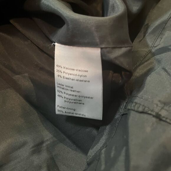 Akris Punto NWOT Cap Sleeve Faux-Leather Trim Dress - Picture 9 of 9